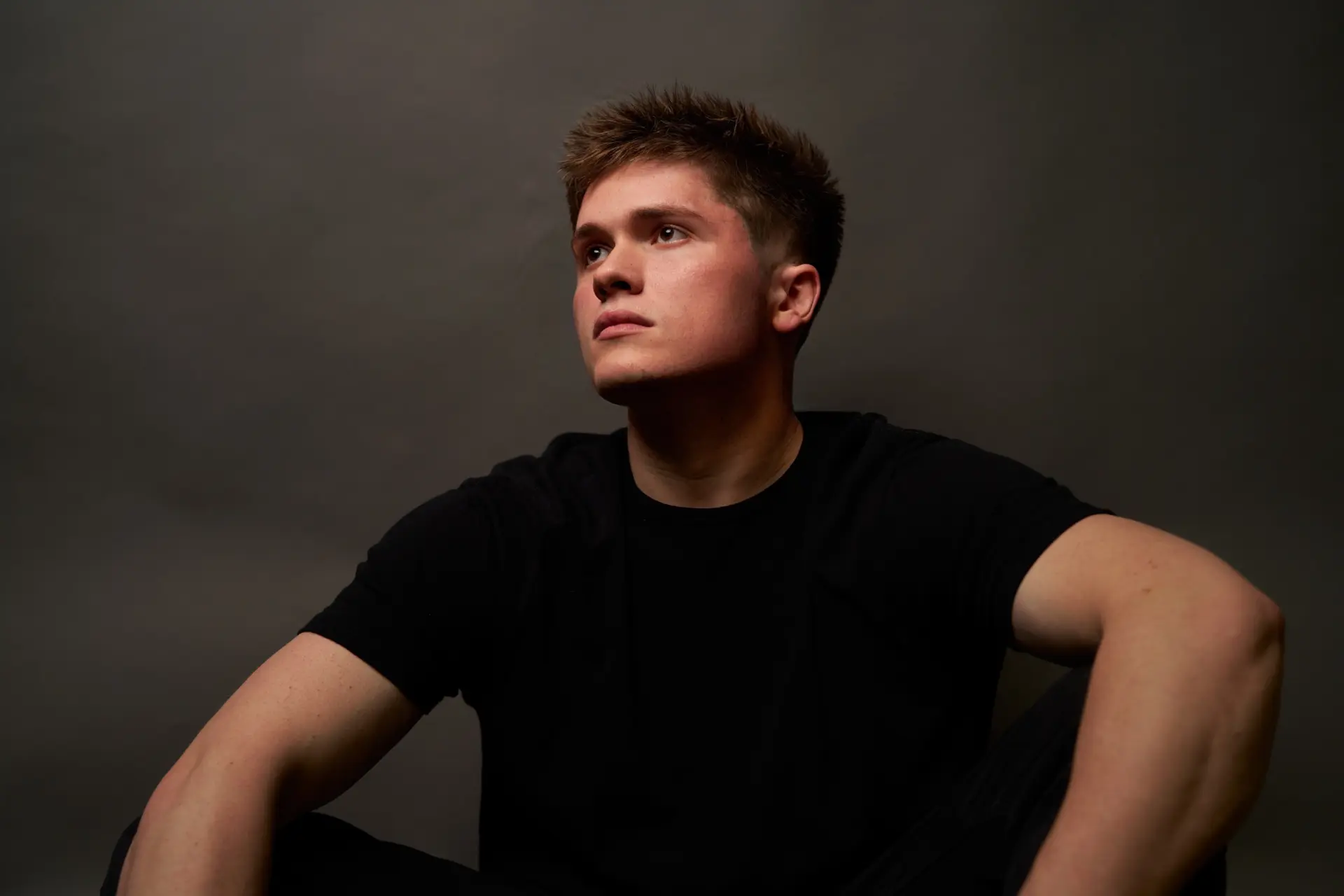 Jason Kushy DJ studio portrait